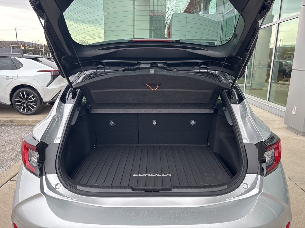 2025 Toyota Corolla Hatchback XSE