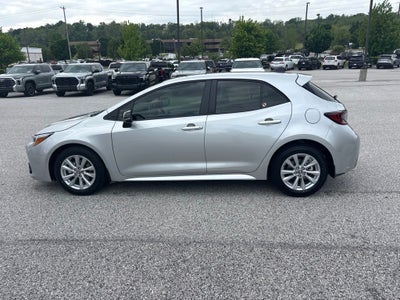2026 Toyota Corolla Hatchback SE