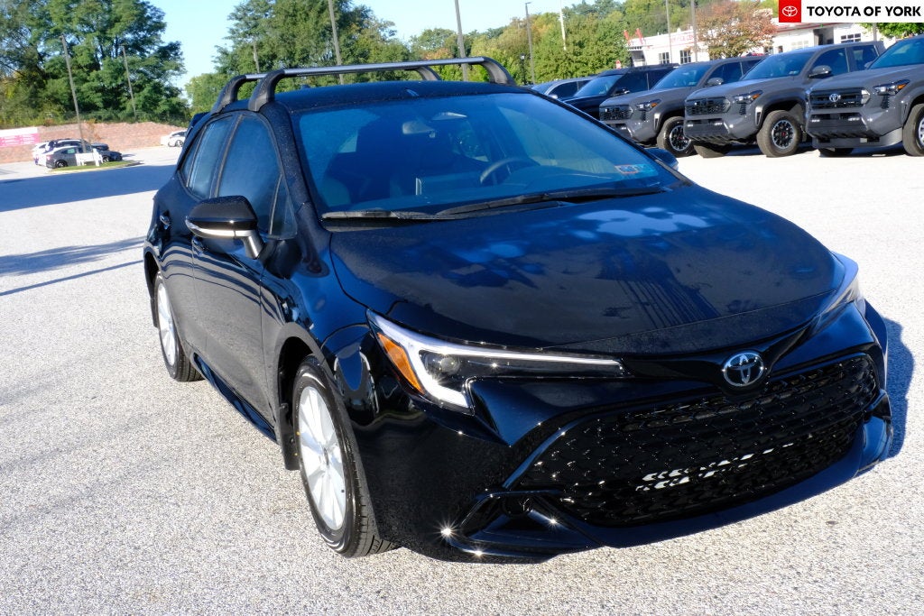2027 Toyota Corolla Hatchback SE