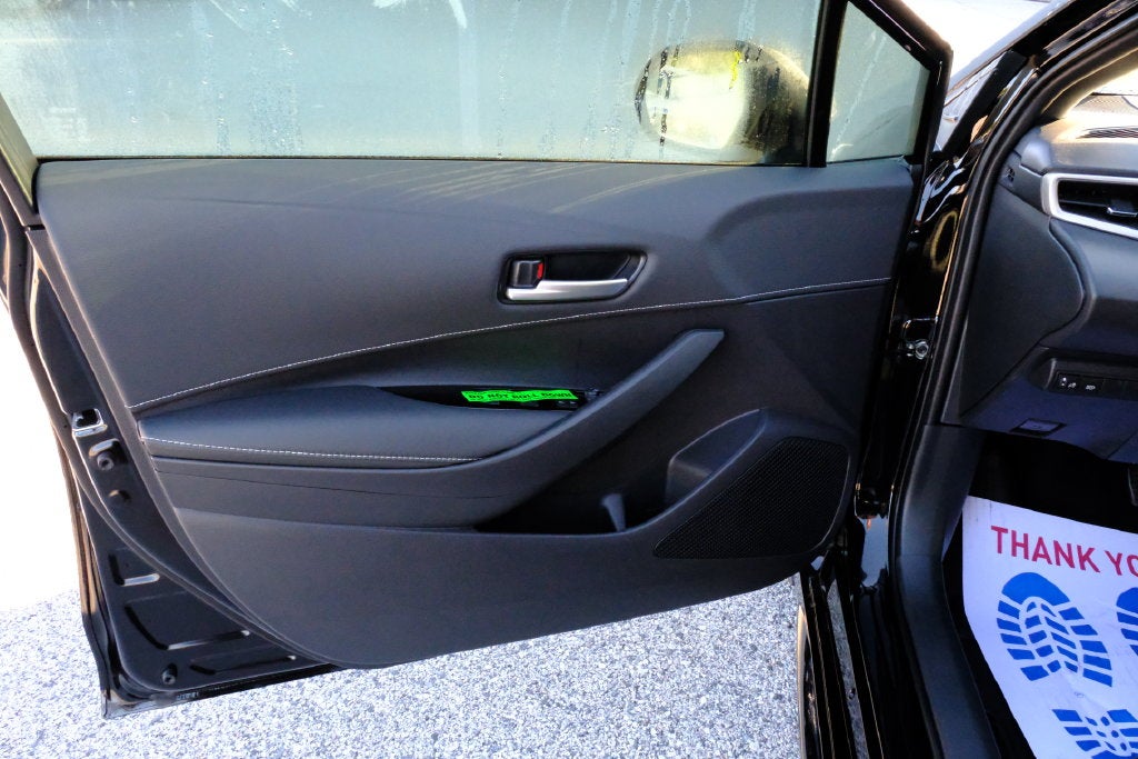 2027 Toyota Corolla Hatchback SE