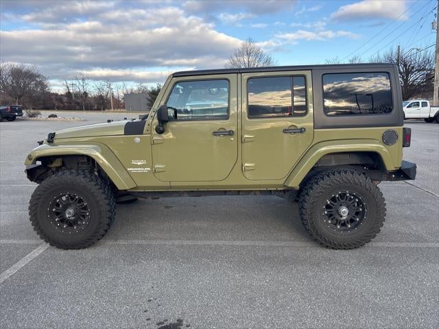 2013 Jeep Wrangler Unlimited Sahara