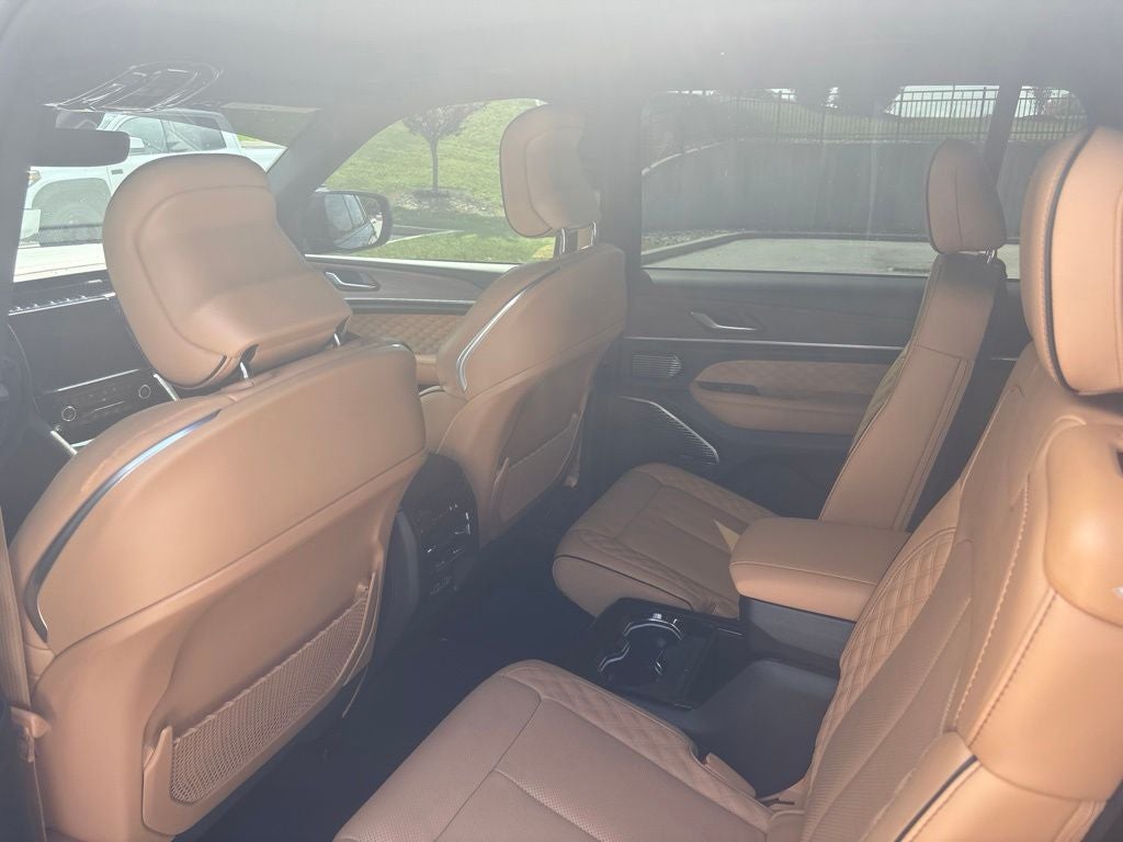 2024 Jeep Grand Cherokee L Summit
