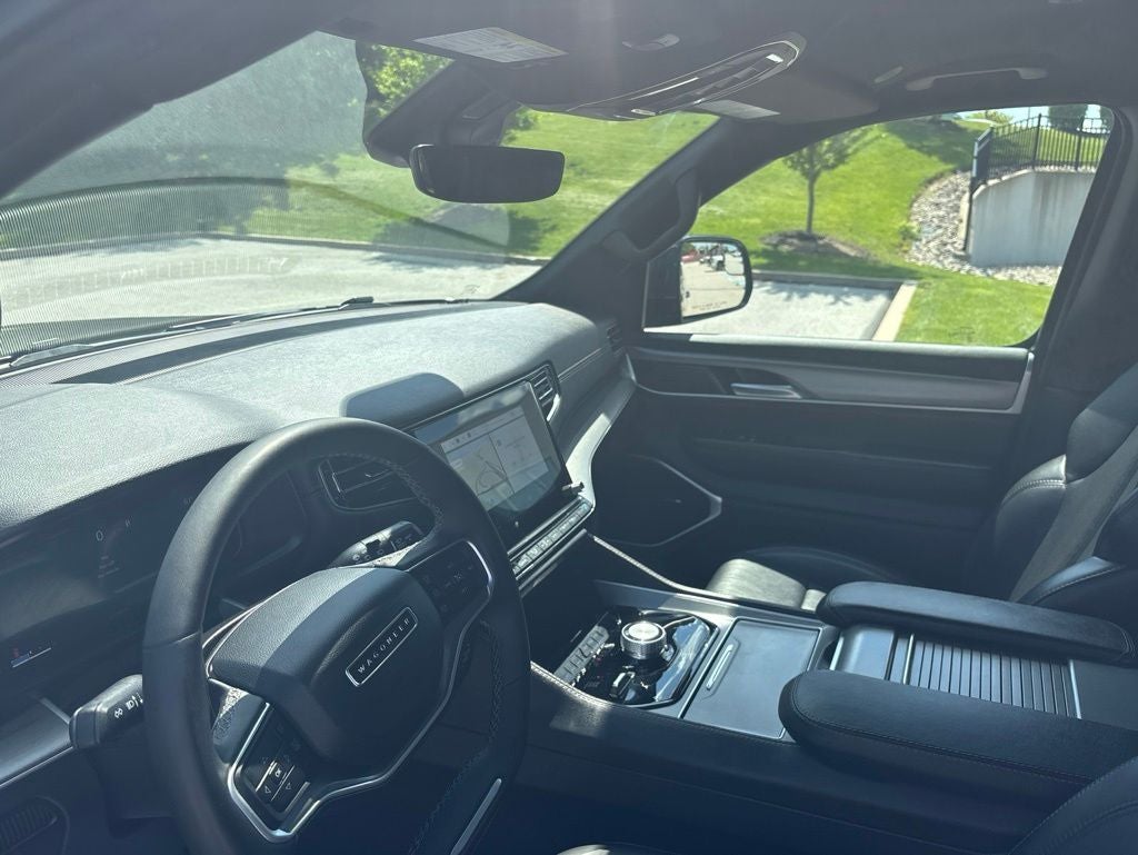 2025 Jeep Wagoneer L Series II