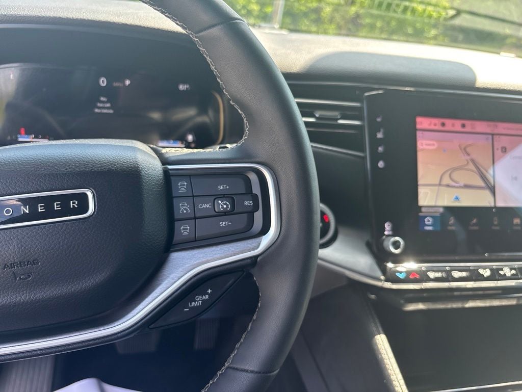 2025 Jeep Wagoneer L Series II