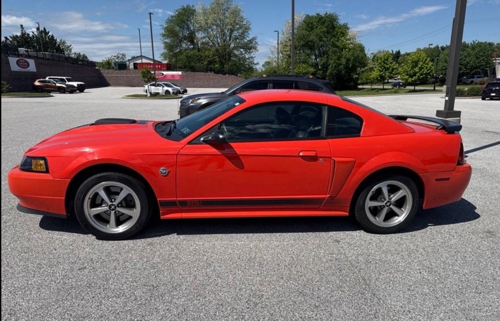 2004 Ford Mustang Mach 1 Premium