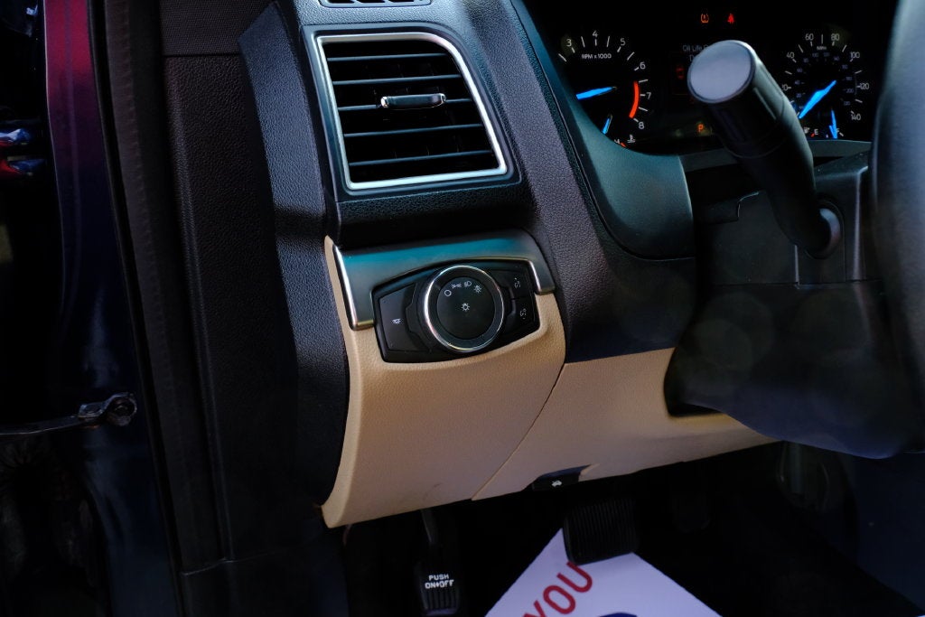 2016 Ford Explorer Base