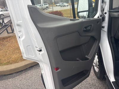 2022 Ford Transit-150 Base
