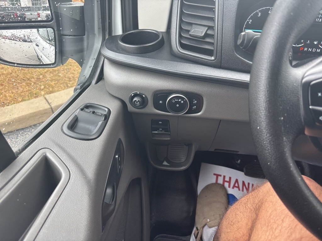 2022 Ford Transit-150 Base