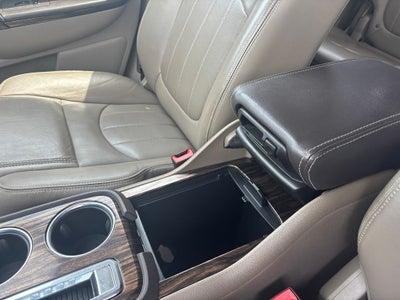 2016 GMC Acadia Denali