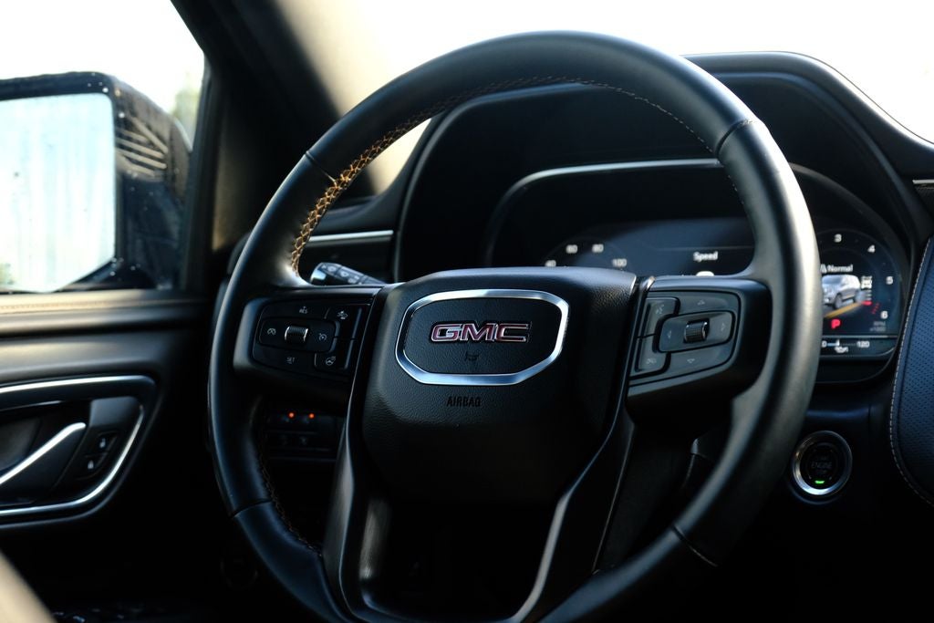 2023 GMC Yukon AT4