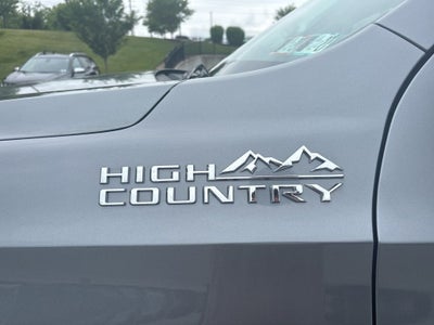 2021 Chevrolet Suburban High Country