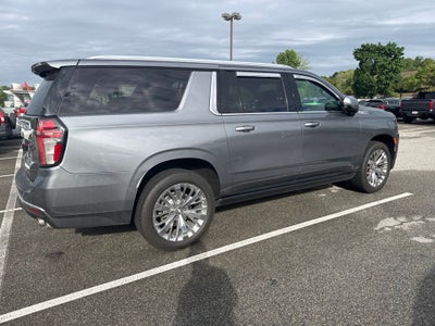 2021 Chevrolet Suburban High Country