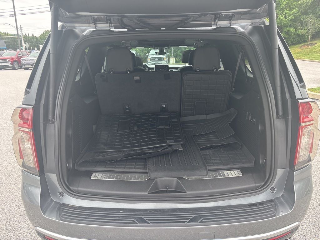 2021 Chevrolet Suburban High Country