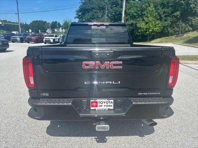 2023 GMC Sierra 2500HD Denali