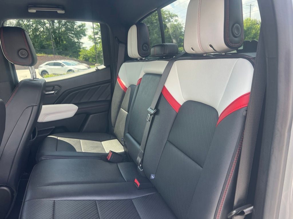 2024 GMC Canyon AT4X