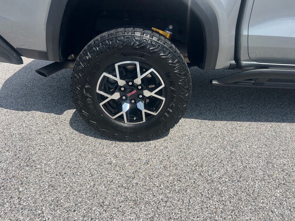 2024 GMC Canyon AT4X
