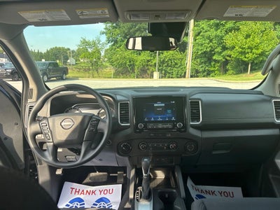 2024 Nissan Frontier SV