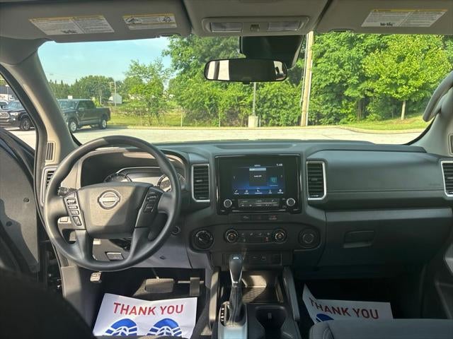 2024 Nissan Frontier SV