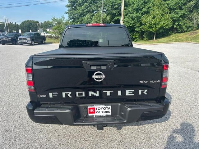 2024 Nissan Frontier SV