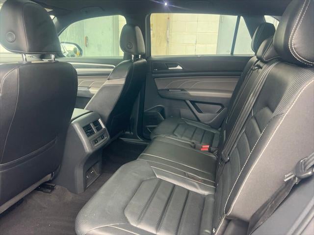 2021 Volkswagen Atlas Cross Sport 3.6L V6 SEL Premium R-Line