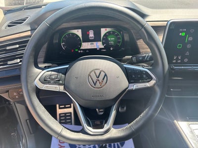 2025 Volkswagen Atlas 2.0T SEL Premium R-Line
