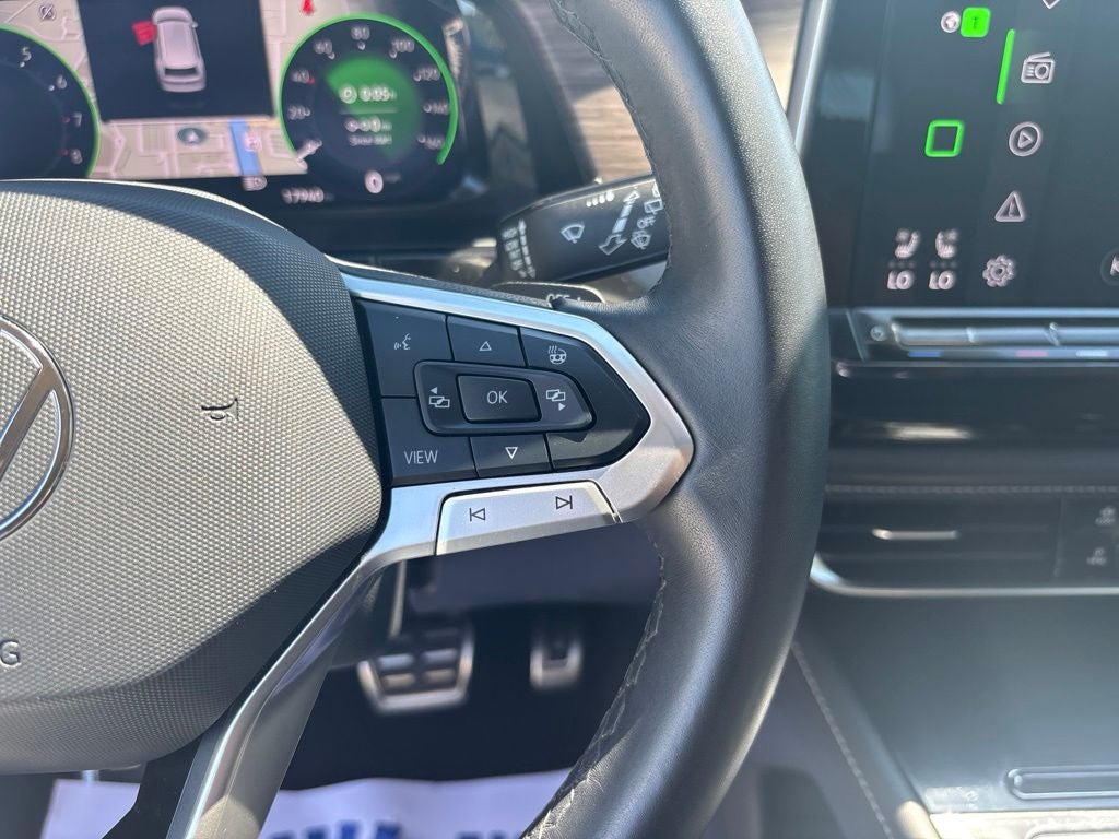 2025 Volkswagen Atlas 2.0T SEL Premium R-Line