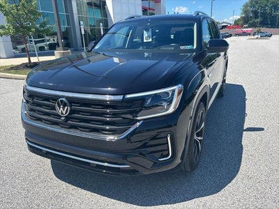 2025 Volkswagen Atlas 2.0T SEL Premium R-Line