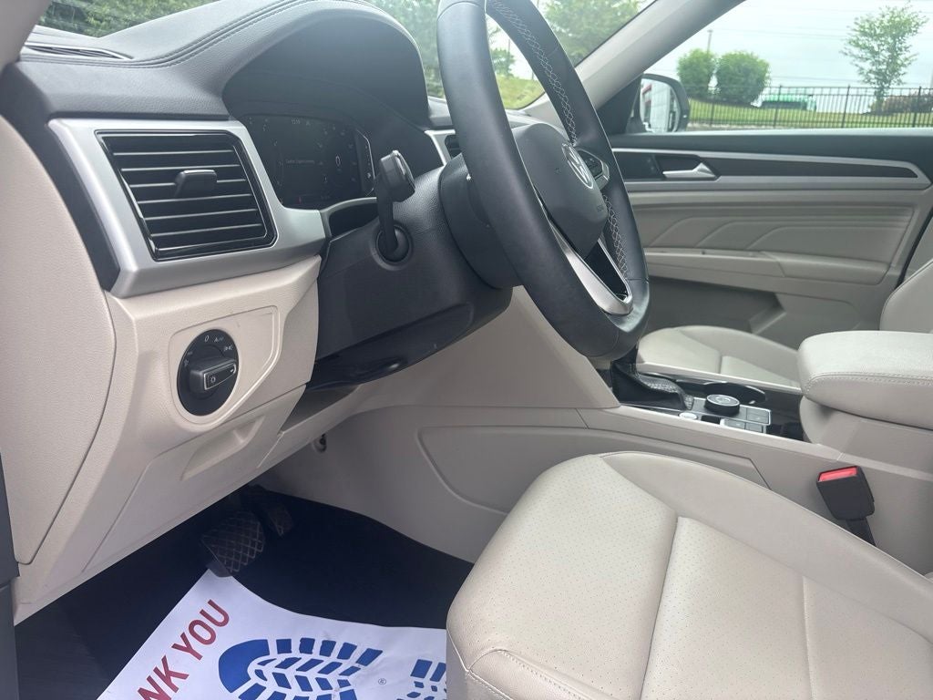 2023 Volkswagen Atlas 3.6L V6 SE w/Technology