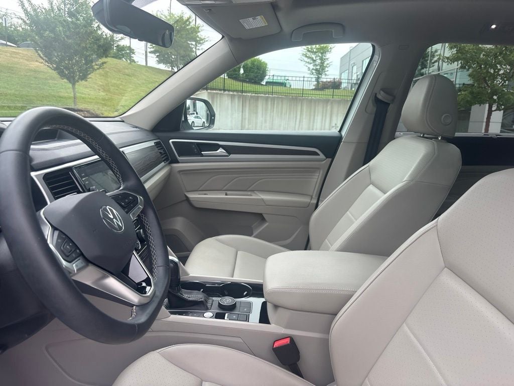 2023 Volkswagen Atlas 3.6L V6 SE w/Technology