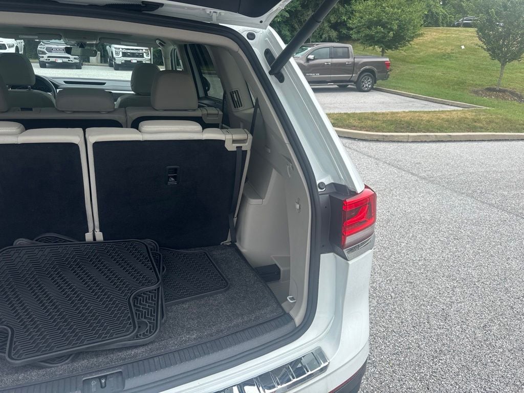 2023 Volkswagen Atlas 3.6L V6 SE w/Technology
