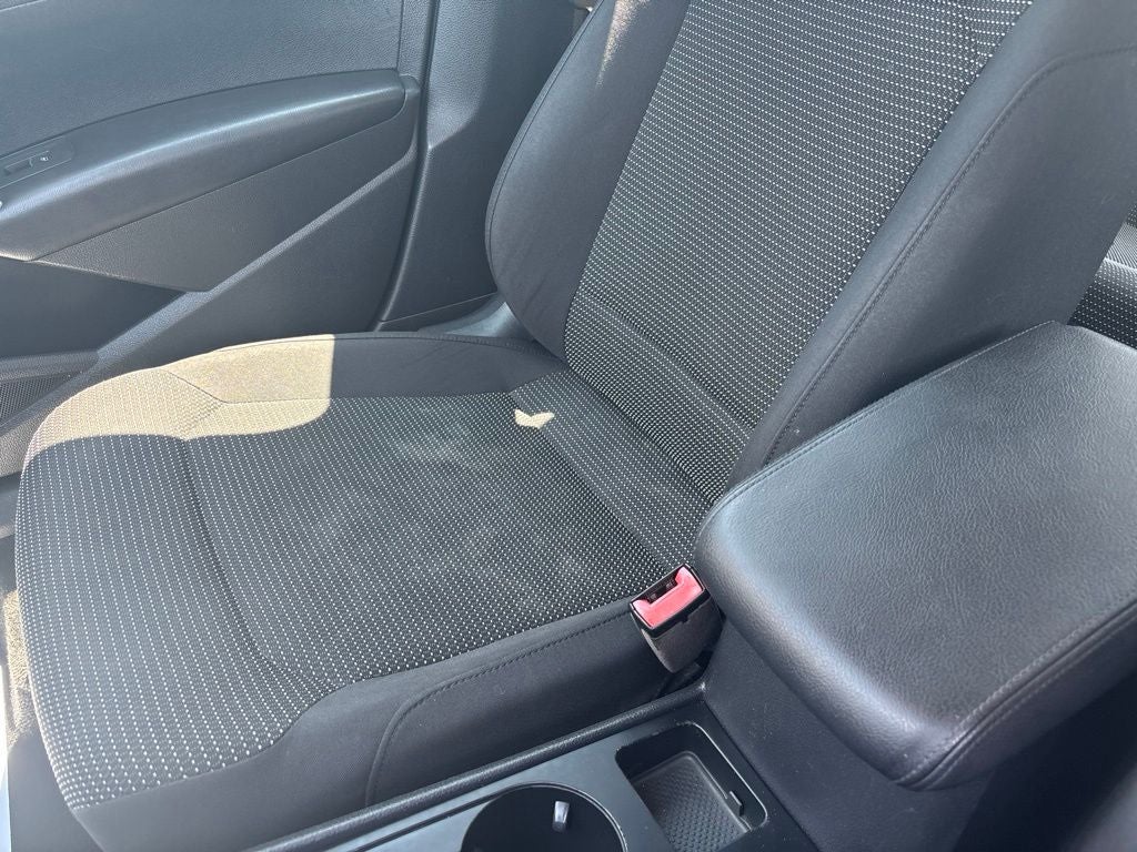 2016 Volkswagen Passat 1.8T S