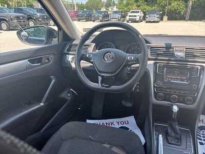 2016 Volkswagen Passat 1.8T S