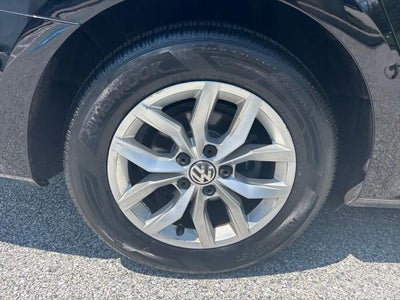 2016 Volkswagen Passat 1.8T S