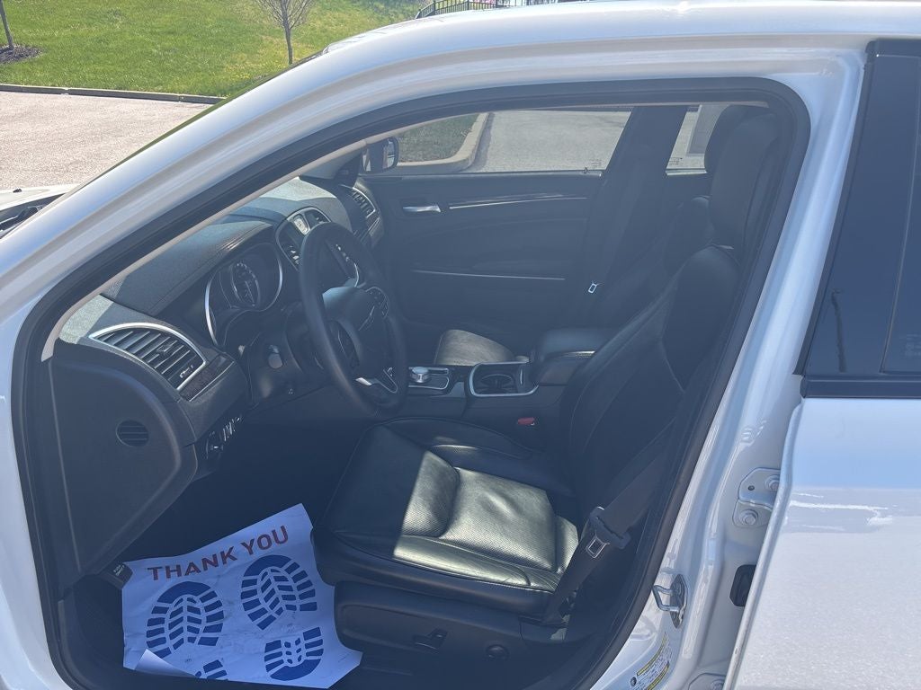 2022 Chrysler 300 Touring