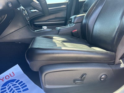 2022 Chrysler 300 Touring