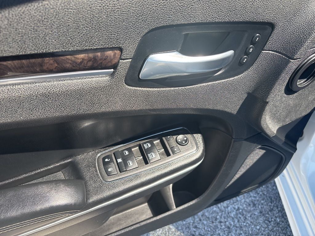 2022 Chrysler 300 Touring