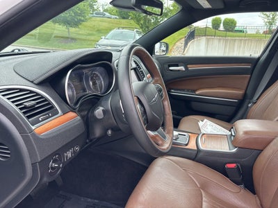 2018 Chrysler 300 C