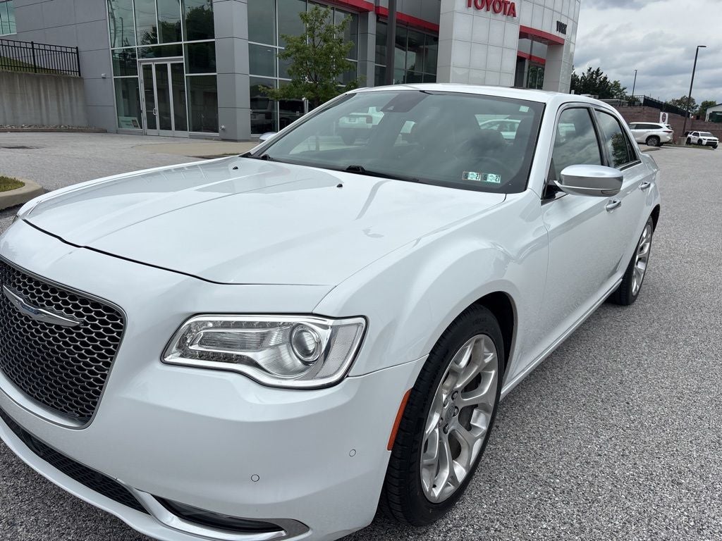 2018 Chrysler 300 C