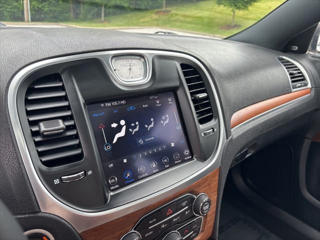 2018 Chrysler 300 C