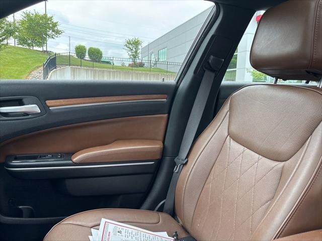 2018 Chrysler 300 C