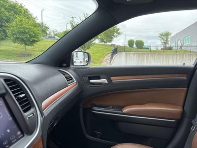2018 Chrysler 300 C