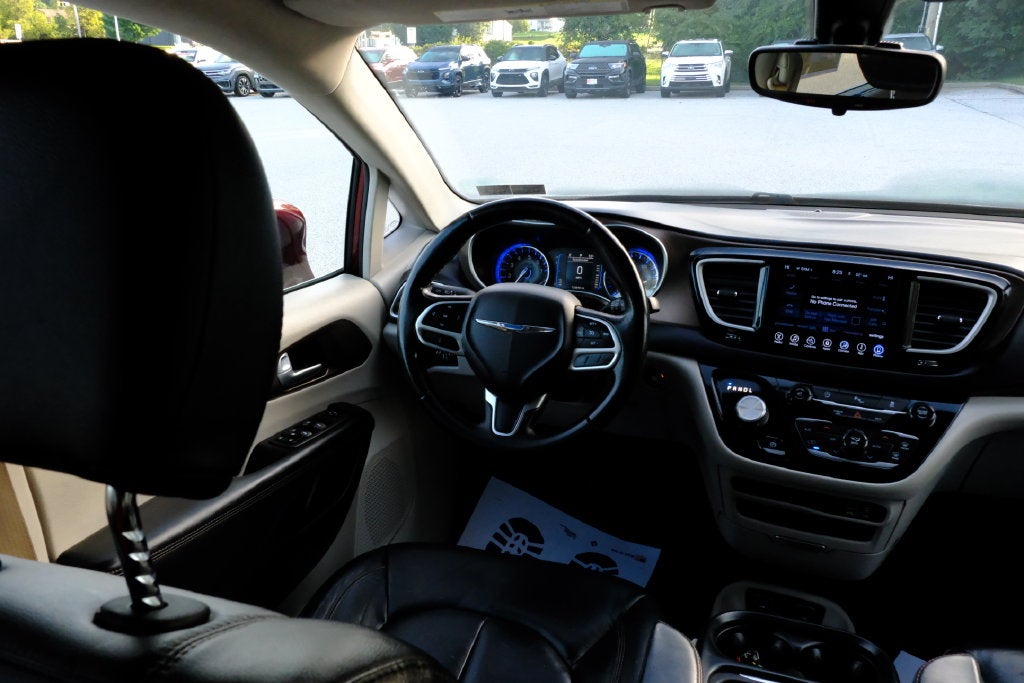 2017 Chrysler Pacifica Touring L