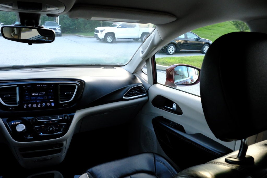 2017 Chrysler Pacifica Touring L