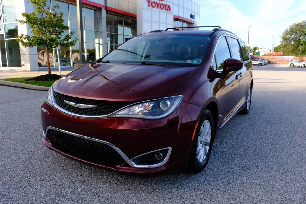 2017 Chrysler Pacifica Touring L