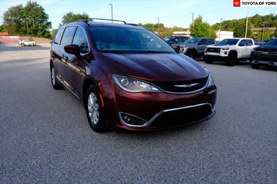 2017 Chrysler Pacifica Touring L