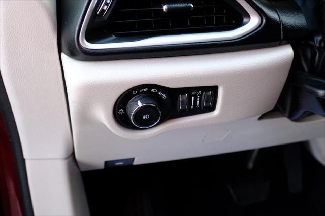 2017 Chrysler Pacifica Touring L