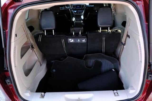 2017 Chrysler Pacifica Touring L
