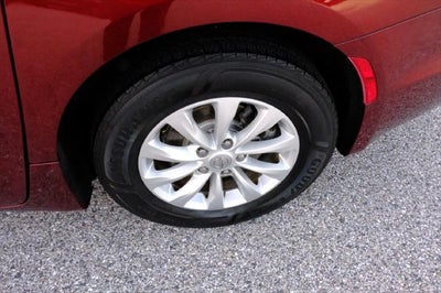 2017 Chrysler Pacifica Touring L