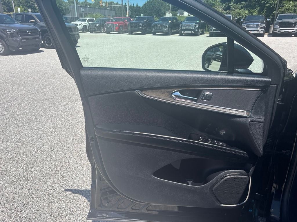 2019 Lincoln Nautilus Select