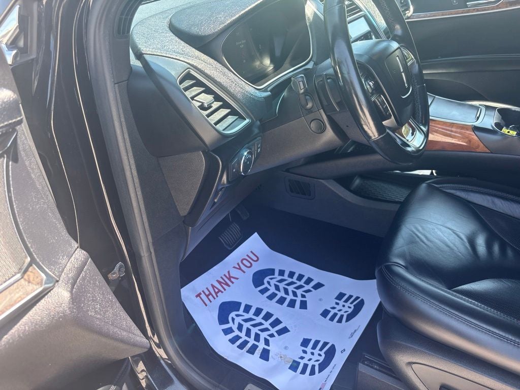 2019 Lincoln Nautilus Select